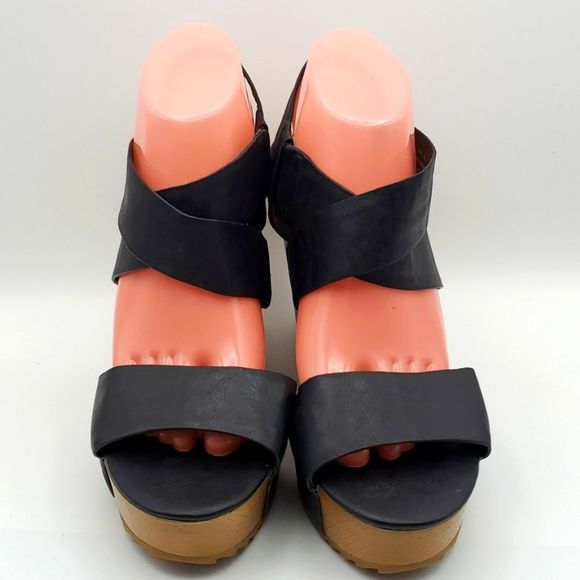 MADDEN GIRL ROMA WEDGE SANDAL. SIZE 10M. S858 - Picture 2 of 7